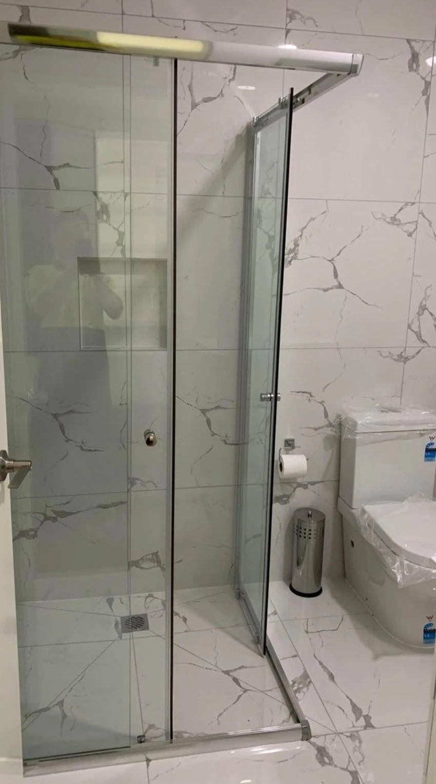 Violet Semi-Frameless *Corner Entry* Sliding Shower Screen - Chrome | Convex Violet Semi-Frameless *Corner Entry* Sliding Shower Screen - Chrome | Convex -HERA Bathware Sales 1950mm semi frameless corner entry sliding screen chrome convex760mm760mmshower screenconvex 895005