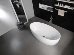 BTT Series Free Standing Bathtub - Gloss /Matte White 4 BTT Series Free Standing Bathtub - Gloss /Matte White -HERA Bathware Sales btt series free standing bathtub gloss matte whitegloss white1540mmbathtubbnk 747993