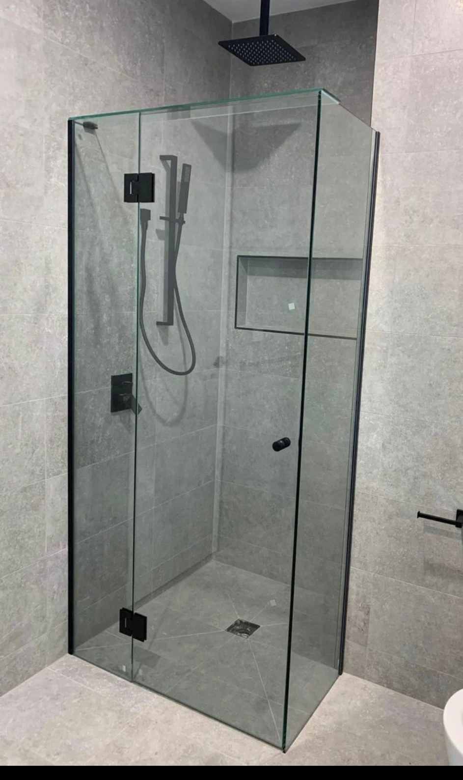 Gem Series (C) Fully Frameless Shower Screen (Door hinged to Fixed Glass) Front Glass Gem Series (C) Fully Frameless Shower Screen (Door Hinged To Fixed Glass) Front Glass -HERA Bathware Sales gem series c fully frameless shower screen door hinged to fixed glass front glasschrome745 1000mmshower screenconvex 640887