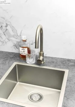Lavello Sink Strainer And Waste Plug Basket With Stopper -HERA Bathware Sales lavello sink strainer and waste plug basket with stopperbrushed nickelkitchen sinkmeir 135697