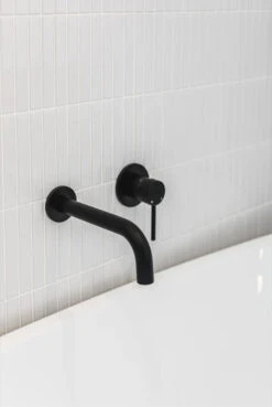 Meir Universal Round Curved Spout 200mm -HERA Bathware Sales meir universal round curved spout 200mmchromebasin spoutmeir 758312