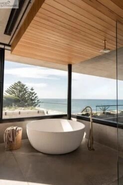 Round Freestanding Bath Spout And Hand Shower 3 Round Freestanding Bath Spout And Hand Shower -HERA Bathware Sales round freestanding bath spout and hand showerchromefreestanding bath mixermeir 122250