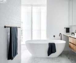 Round Guest Towel Rail -HERA Bathware Sales round guest towel railgun metalbathroom accessoriesmeir 352780